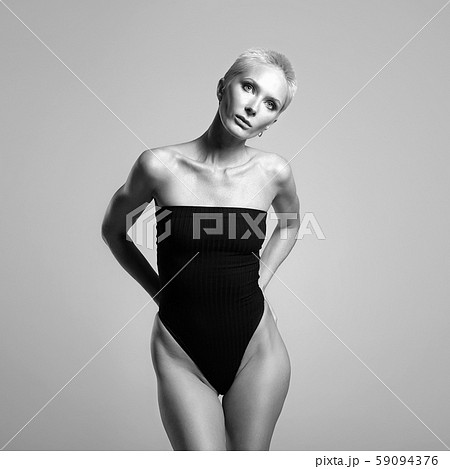 perfect body girl in bikini 59094376