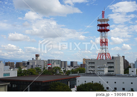 電波塔と風景 59096753