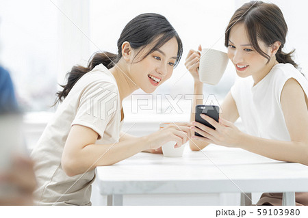 女性 友達 会話 女性 友達 会話 59103980