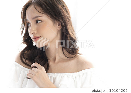 女性 ヘアカタログ ロングの写真素材