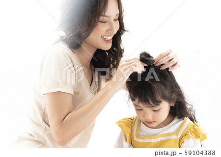親子　ライフスタイル　ヘアセット 59104388