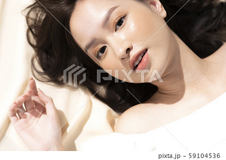 女性 ビューティー 俯瞰 女性 ビューティー 俯瞰 59104536