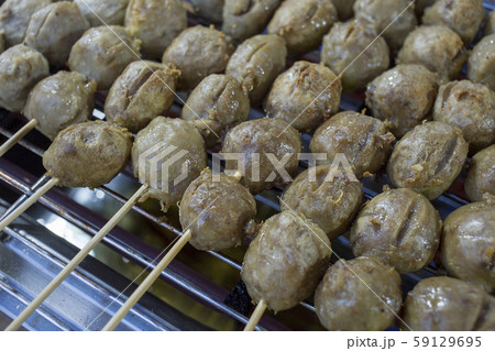 Beef Meatballs, focus selective. 59129695