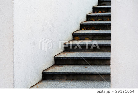 Stone stairs with leaves in autumn Stone stairs with leaves in autumn 59131054