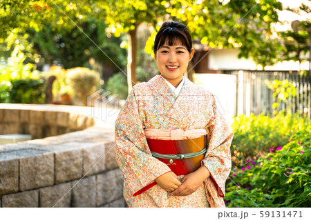 着物姿の女性 59131471
