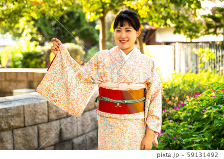 着物姿の女性 59131492