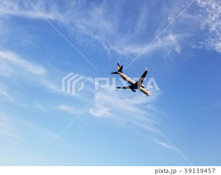 飛行機 飛行機 59139457