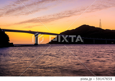 伊王島大橋の日没後　【長崎県長崎市】 59147659