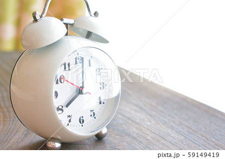 目覚まし時計 59149419