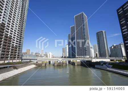 高層マンションのある風景　東京　晴海 59154003