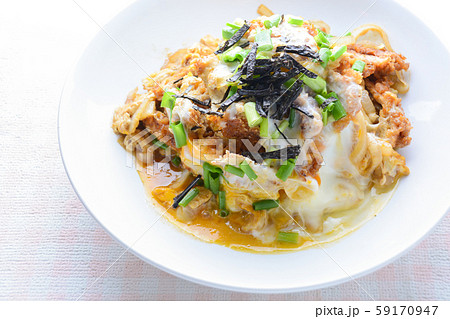 Japanese traditional food, Tonkatsu deep-fried 59170947