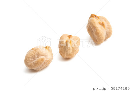chickpea beans isolated chickpea beans isolated 59174199