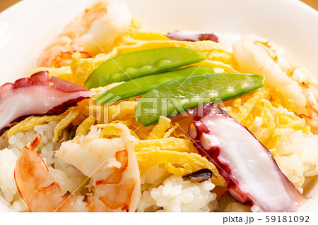 ばら寿司のアップ。 59181092