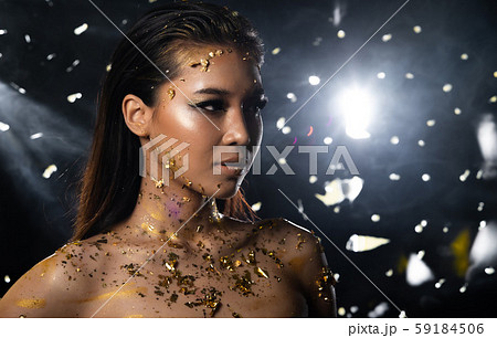 Woman decorate with Golden Foil or Gold leaf Woman decorate with Golden Foil or Gold leaf 59184506