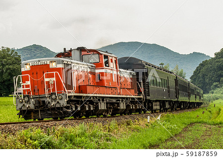 DD51ディーゼル機関車 35系客車 DD51ディーゼル機関車 35系客車 59187859