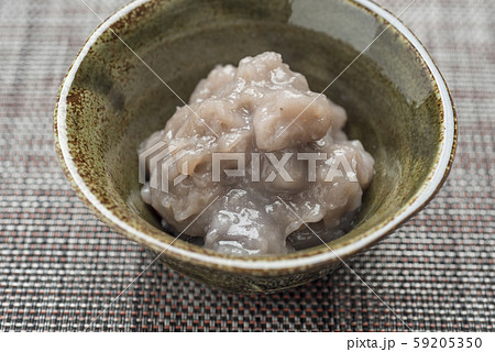 沖縄のターウムディンガク　田芋の料理 59205350