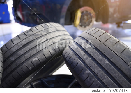 used tyres in tire shop 59207433