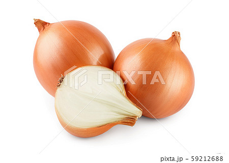 yellow onion isolated on white background close up 59212688