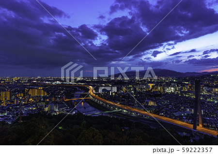 池田市の五月山秀望台から見た夜景 池田市の五月山秀望台から見た夜景 59222357