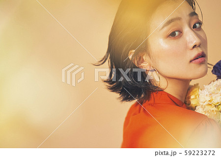 女性　ポートレート　ビューティー 59223272