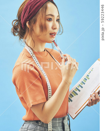 女性 ビジネス ビジネスウーマン 女性 ビジネス ビジネスウーマン 59223446