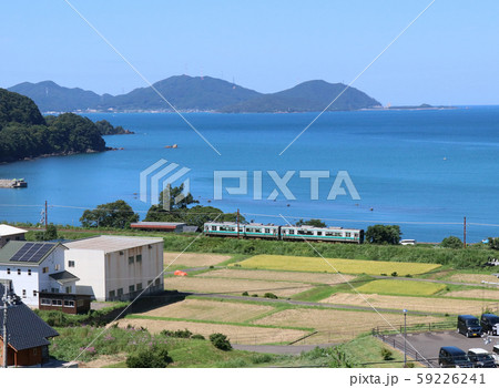 小浜線の125系電車 59226241