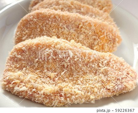 豚カツの下ごしらえ　パン粉　準備 59226367