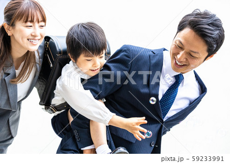 家族イメージ 子育て世代 前進する ランドセル 家族イメージ 子育て世代 前進する ランドセル 59233991