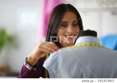 Beautiful female worker Beautiful female worker 59265963