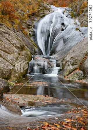 桃洞の滝 59274569