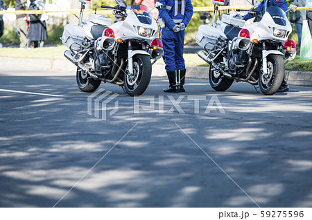 白バイ 白バイ 59275596