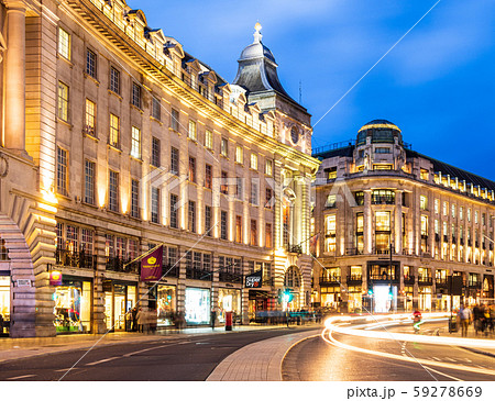 ロンドン　ピカデリー・サーカス　夜景 59278669