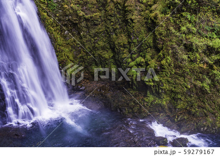 （長野県）乗鞍高原・番所大滝（ばんどころおおたき）　秋 59279167