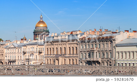 Neva river coast with Isaakievskiy Cathedral Neva river coast with Isaakievskiy Cathedral 59281670