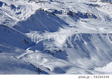 冬のスイス ツェルマット スキー場 Matterhorn Zermatt 冬のスイス ツェルマット スキー場 Matterhorn Zermatt 59284349