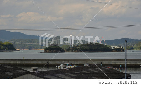 伯方・大島大橋と能島城跡 伯方・大島大橋と能島城跡 59295115