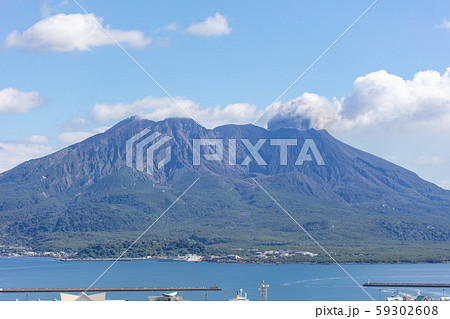 桜島・鹿児島市内_城山展望台から撮影 59302608