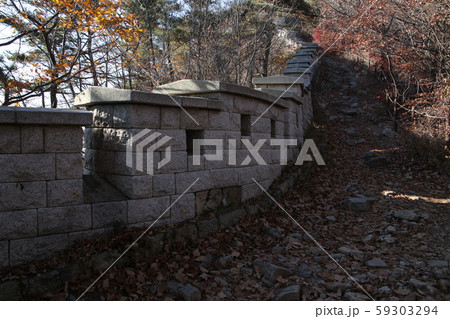 北漢山城 ボグクムン メイン 59303294