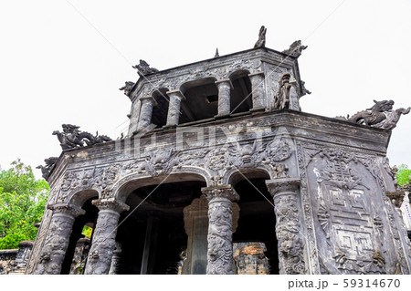 碑亭 カイディン帝陵 ベトナム 59314670