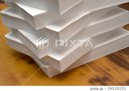 白い紙の束 白い紙の束 59320155