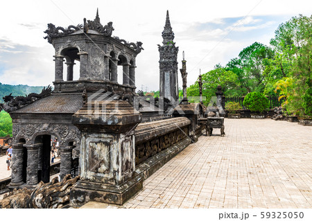 聖徳神功碑 カイディン帝陵 ベトナム 聖徳神功碑 カイディン帝陵 ベトナム 59325050