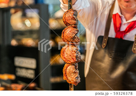 The chef in the kitchen prepares food The chef in the kitchen prepares food 59326378