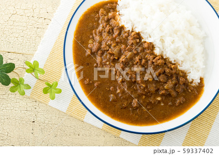 ピリッとスパイシーな、トマトキーマカレー 59337402