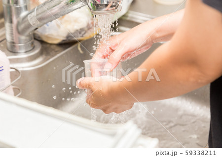 食器洗い 59338211
