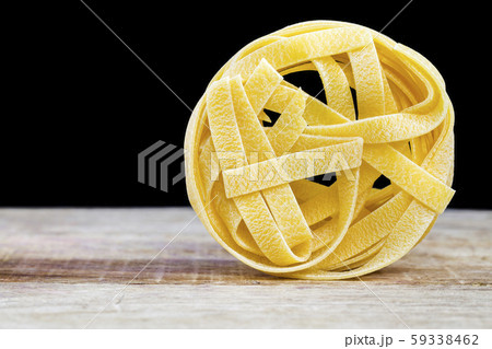 one twisted long pasta 59338462