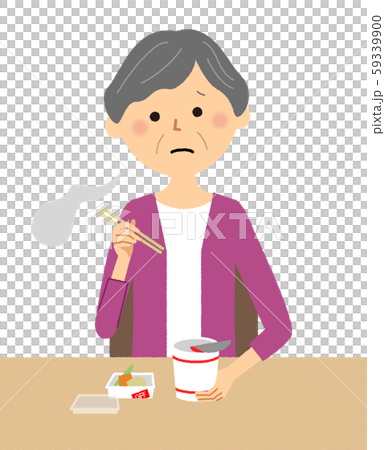 シニア女性　おばあちゃん　カップ麺 59339900