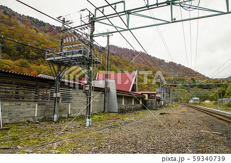 谷川岳登山の玄関口である土合駅の写真素材