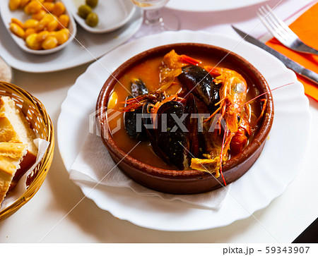 Ligurian seafood stew Cacciucco 59343907