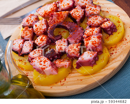 Pulpo a la gallega Pulpo a la gallega 59344682