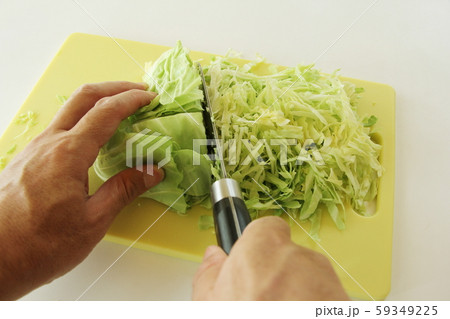 キャベツの千切り 59349225